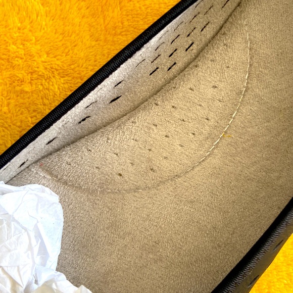 Women black SZ  10M flats. - Picture 5 of 5